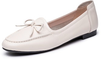 (Women) AOKANG Casual Shoes in Soft Beige Leather for Comfort and Style. 106421225LH (Women) AOKANG Casual Shoes in Soft Beige Leather for Comfort and Style. 106421225LH
