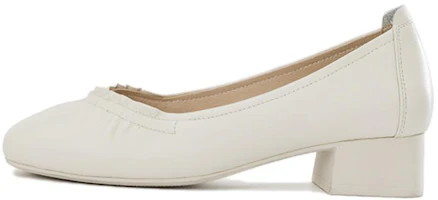 (Women) Aokang Casual Slip-On 'Beige' 1234111001 (Women) Aokang Casual Slip-On 'Beige' 1234111001