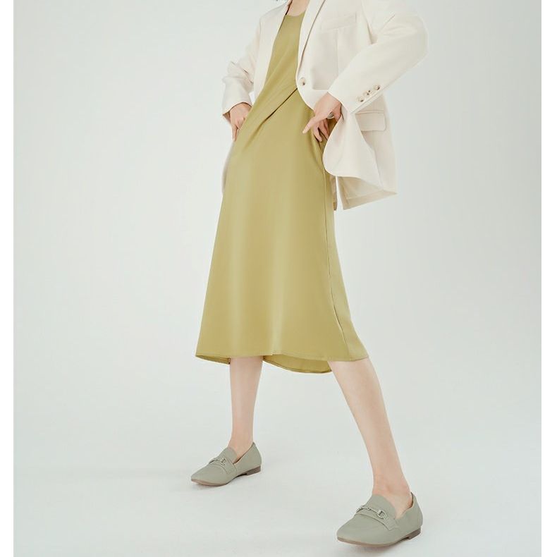 Details for (W) Aokang Kulit Sepatu Datar Nyaman Slip-On 'Hijau' T224424010