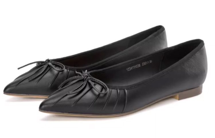 Lookbook (W) 奥康黑色休闲款尖头皮鞋 1234111038