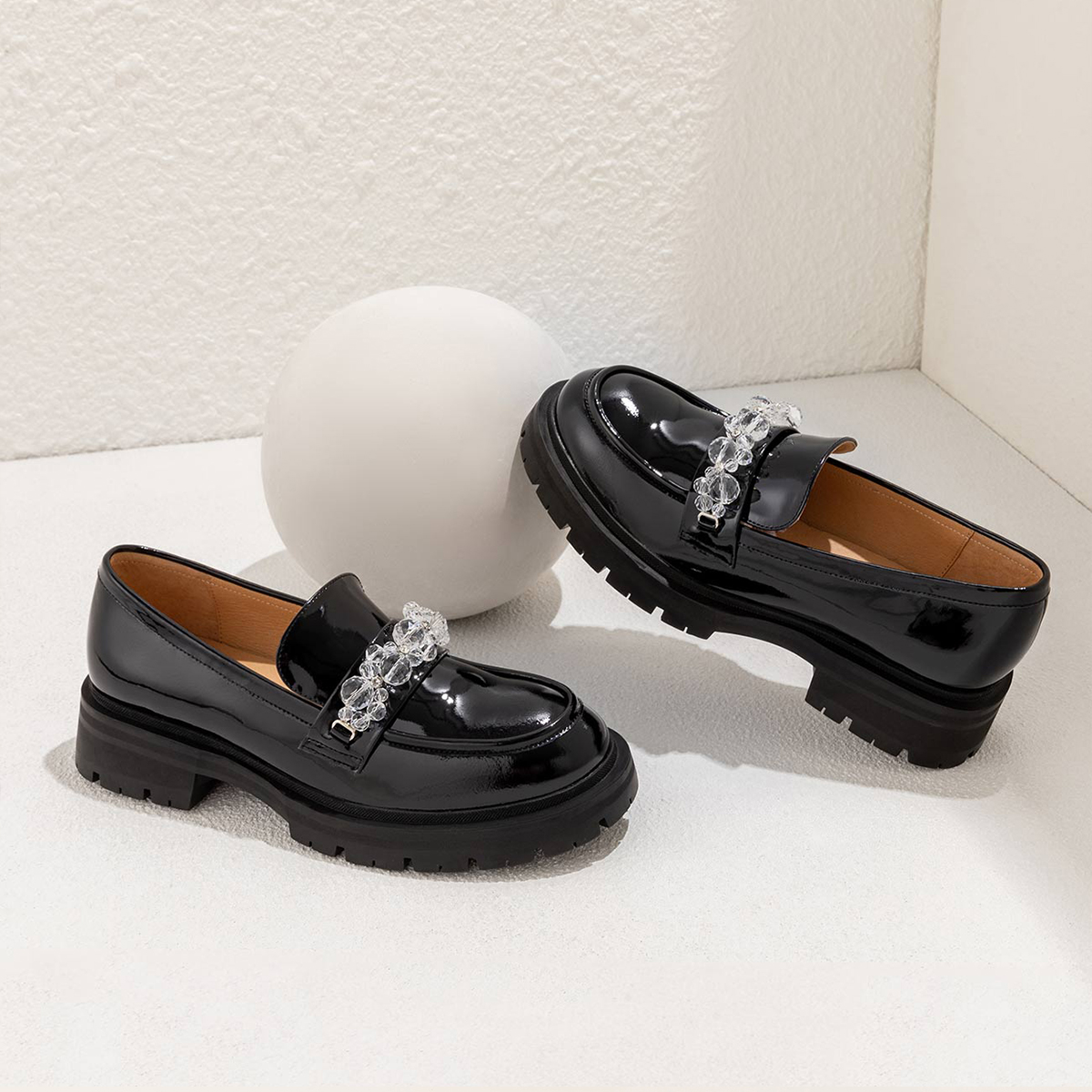 (W) Aokang Leather Round Toe British Style Casual Shoes 'Black' 圖 7