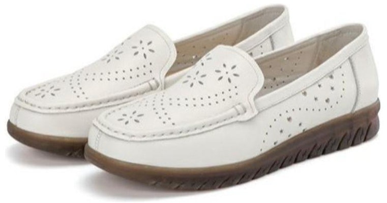 奧康AOKANG 頭層牛皮 包頭套腳 豆豆鞋 女款 米色 Lookbook 奧康AOKANG 頭層牛皮 包頭套腳 豆豆鞋 女款 米色