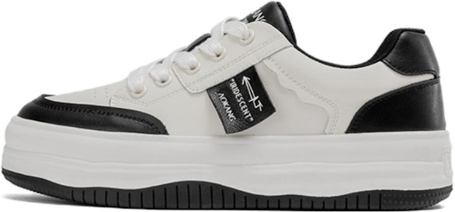 (W) Sneakers Platform Aokang Low-Top 'Hitam dan Putih' 1234422026 Buy (W) Sneakers Platform Aokang Low-Top 'Hitam dan Putih' 1234422026