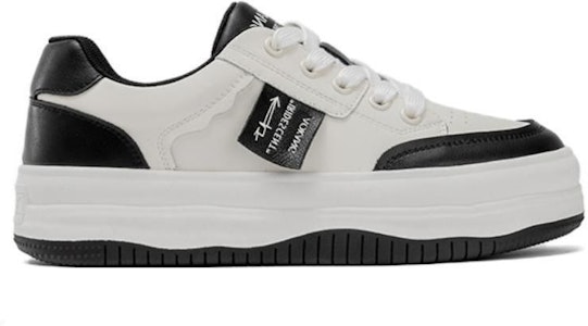 (W) Sneakers Platform Aokang Low-Top 'Hitam dan Putih' 1234422026 Order (W) Sneakers Platform Aokang Low-Top 'Hitam dan Putih' 1234422026