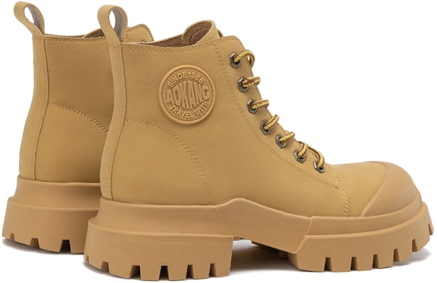 奧康AOKANG 皮革 復古厚底百搭 中筒 馬丁靴 5cm 女款 Lookbook 奧康AOKANG 皮革 復古厚底百搭 中筒 馬丁靴 5cm 女款