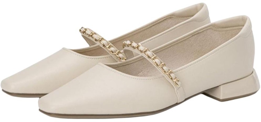 (W) 아오캉 베이지 스퀘어토 슬립온 플랫 (Aokang beige square-toe slip-on flats) 1234111045 Lookbook (W) 아오캉 베이지 스퀘어토 슬립온 플랫 (Aokang beige square-toe slip-on flats) 1234111045