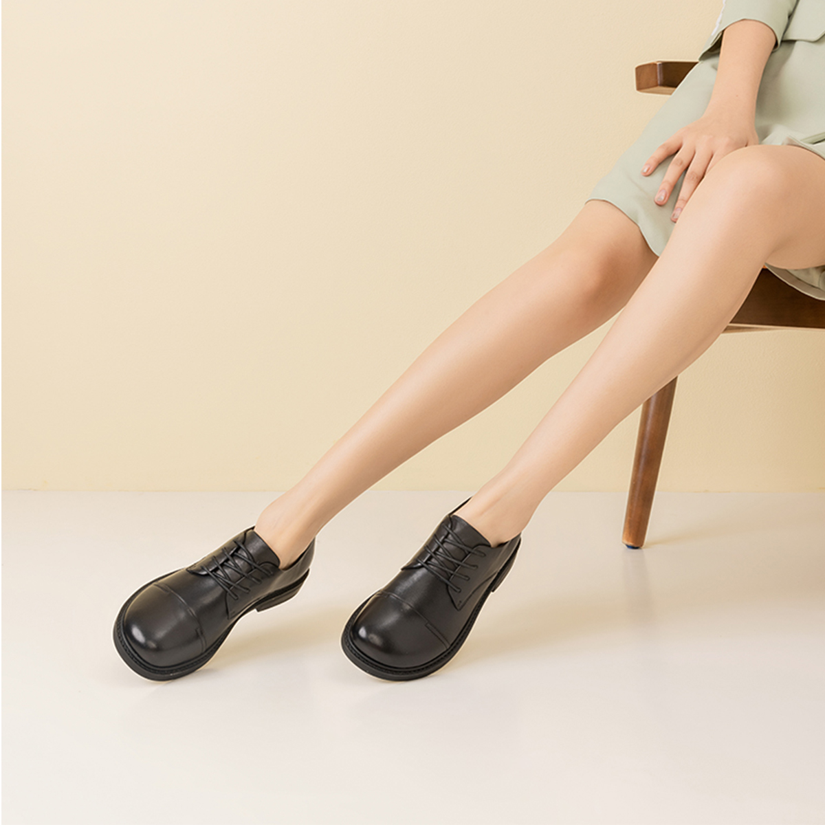 (W) Aokang Round Toe Retro Lace-Up Leather Oxford 'British Style Black' 圖 6