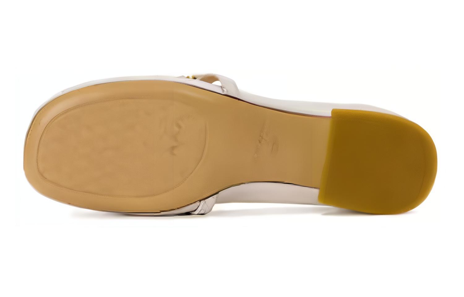 (W) Aokang Sheepskin Round Toe Buckle Casual Shoes 'White' 圖 4