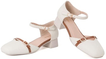 (W) Aokang Heels Chunky Gesper Persegi 'Beige' 1234711013 Shop (W) Aokang Heels Chunky Gesper Persegi 'Beige' 1234711013