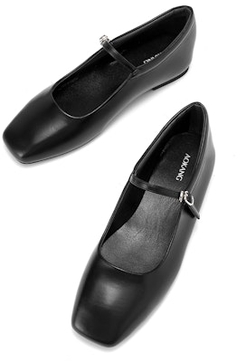 (W) Sepatu Kasual Sintetis Retro Fashion Wanita Aokang 1234211105 Purchase (W) Sepatu Kasual Sintetis Retro Fashion Wanita Aokang 1234211105