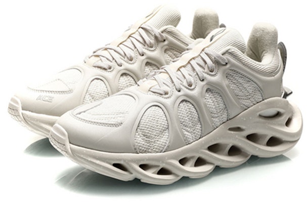 (Women) Li-Ning Arc Ace x New York Fashion Week 2019 'Cream White' ARHP308-2 Lookbook (Women) Li-Ning Arc Ace x New York Fashion Week 2019 'Cream White' ARHP308-2