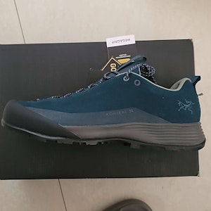 (W) 始祖鸟Konseal FL 2皮革GTX“深苔绿” L078842 Buy (W) 始祖鸟Konseal FL 2皮革GTX“深苔绿” L078842