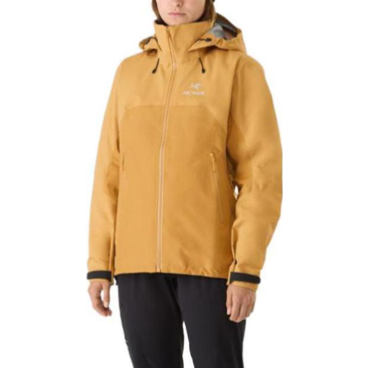 Lookbook (Women) Arcteryx Arc'teryx BETA AR  Waterproof Windproof Gore-Tex Hiking Jacket. 30093