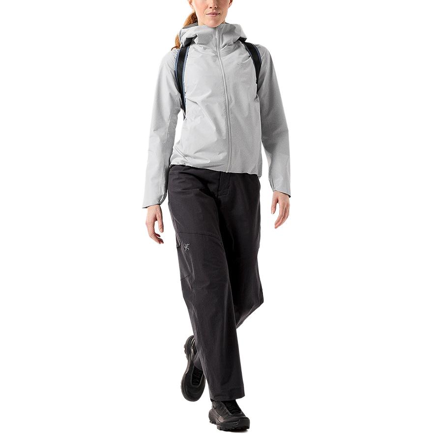 Sizing (W) 아크테릭스 솔라노 SS25 방풍 통기 로고 소프트쉘 후드 자켓. X000009652