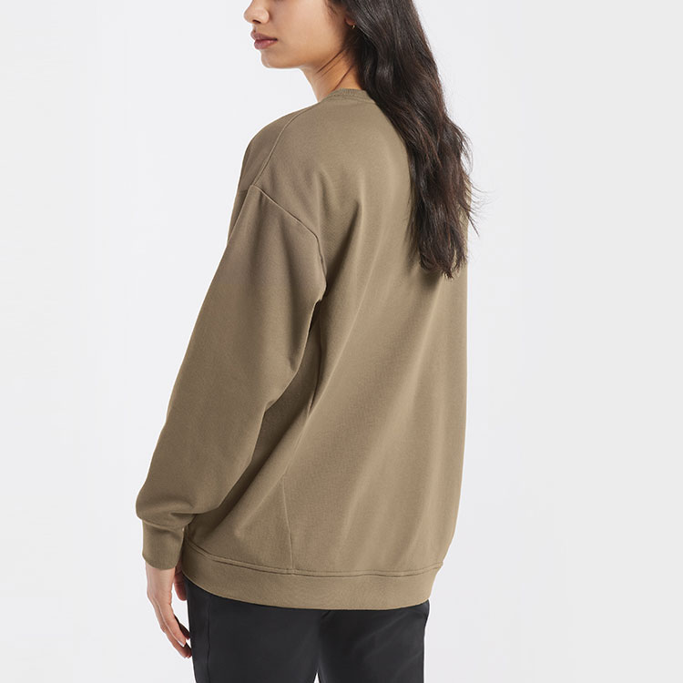 Shop (W) アークテリクス モメンタ クルー LS ロゴ プルオーバーフリーススウェットシャツ 29766