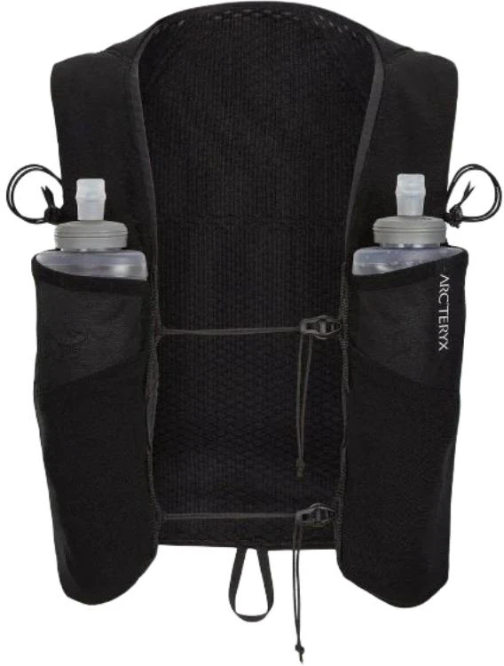 women-arcteryx-norvan-7-breathable-comfort-vest-black-with-logo-x000007130