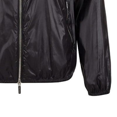 (W) ARMANI EXCHANGE Hoodie Hitam Zip Jaket dengan Logo Cetak SS24. 8NYB45-YNYNZ-1200 Details for (W) ARMANI EXCHANGE Hoodie Hitam Zip Jaket dengan Logo Cetak SS24. 8NYB45-YNYNZ-1200