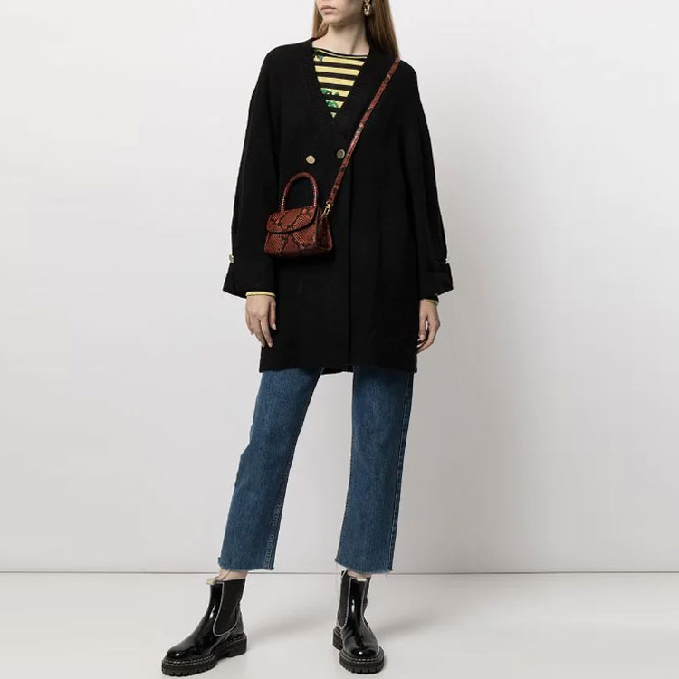 Lookbook (Women) ARMANI EXCHANGE AE FW21 Black Solid Double-Breasted Knit Cardigan 6KYE1S-YMR2Z-1200