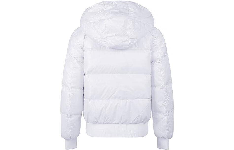 Lookbook (W) ARMANI EXCHANGE AE FW22 Jaket Putih Solid dengan Cetakan Huruf 8NYB40-YNYNZ-11100