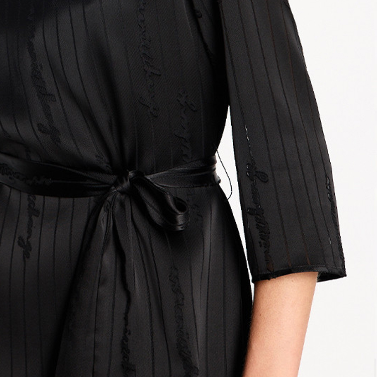 Sizing (W) 阿玛尼AX FW23黑色蝴蝶结腰带七分袖连衣裙 6RYA11-YN2KZ-02EL