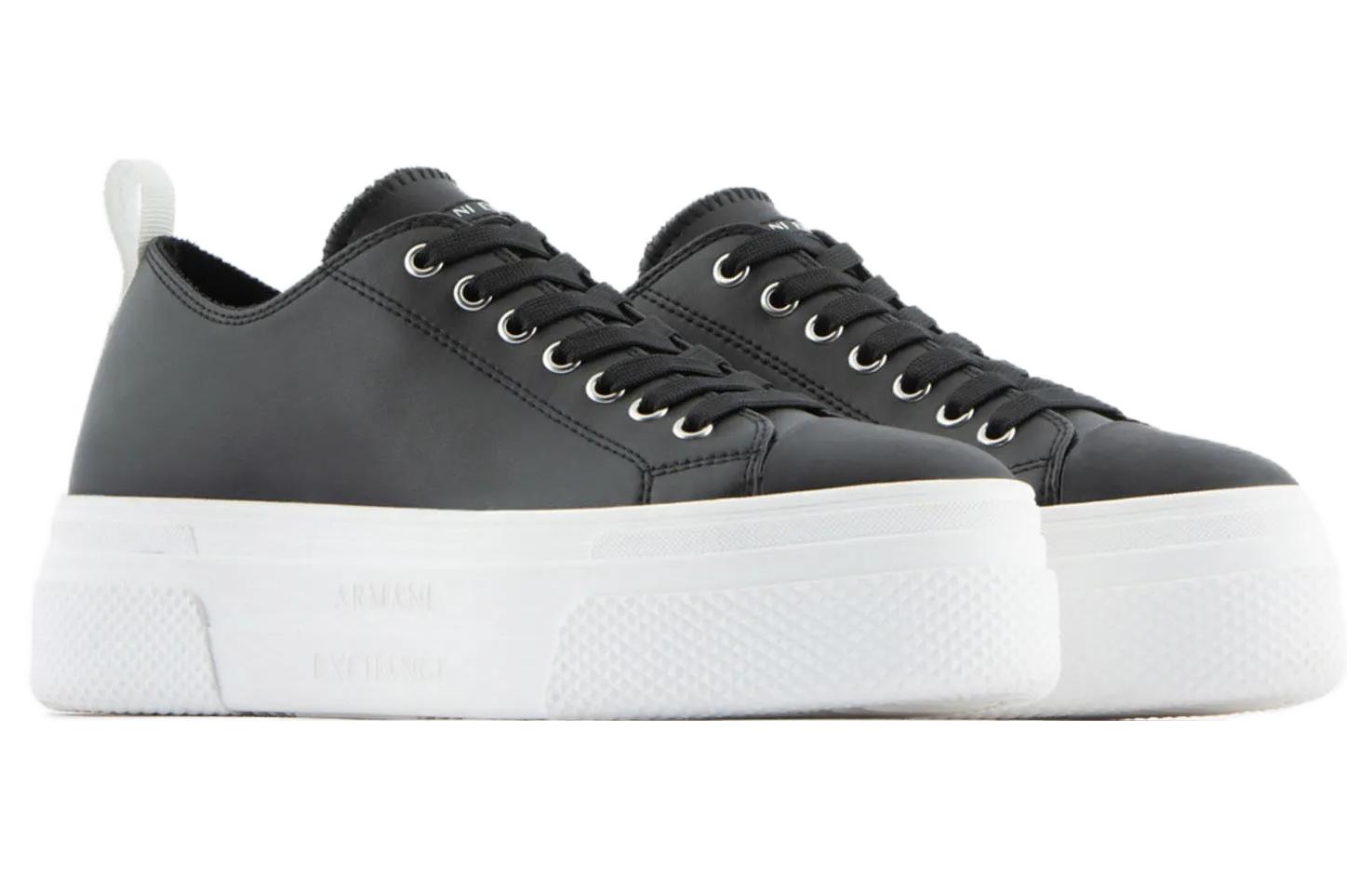 Order (W) Armani Exchange Kulit Platform Top Rendah 'Hitam' XDX095XV5711N642
