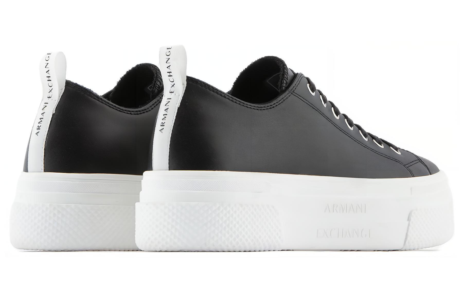 Lookbook (W) Armani Exchange Kulit Platform Top Rendah 'Hitam' XDX095XV5711N642