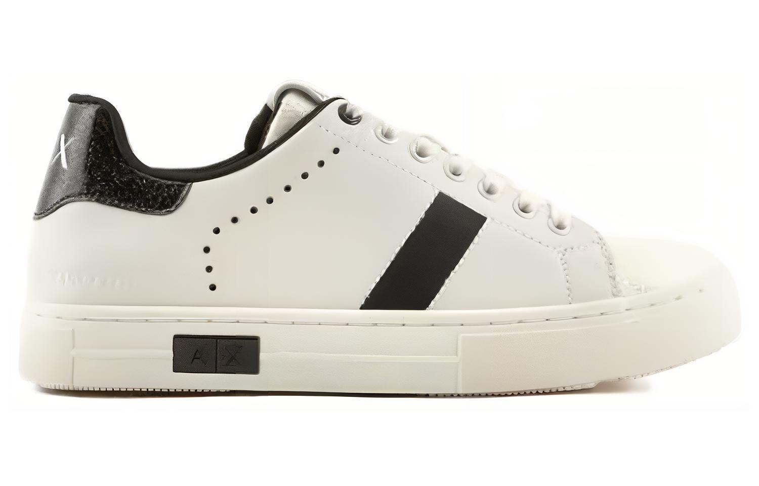 (W) Armani Exchange Leather Round Toe Low-Top Sneakers 'White' 圖 2