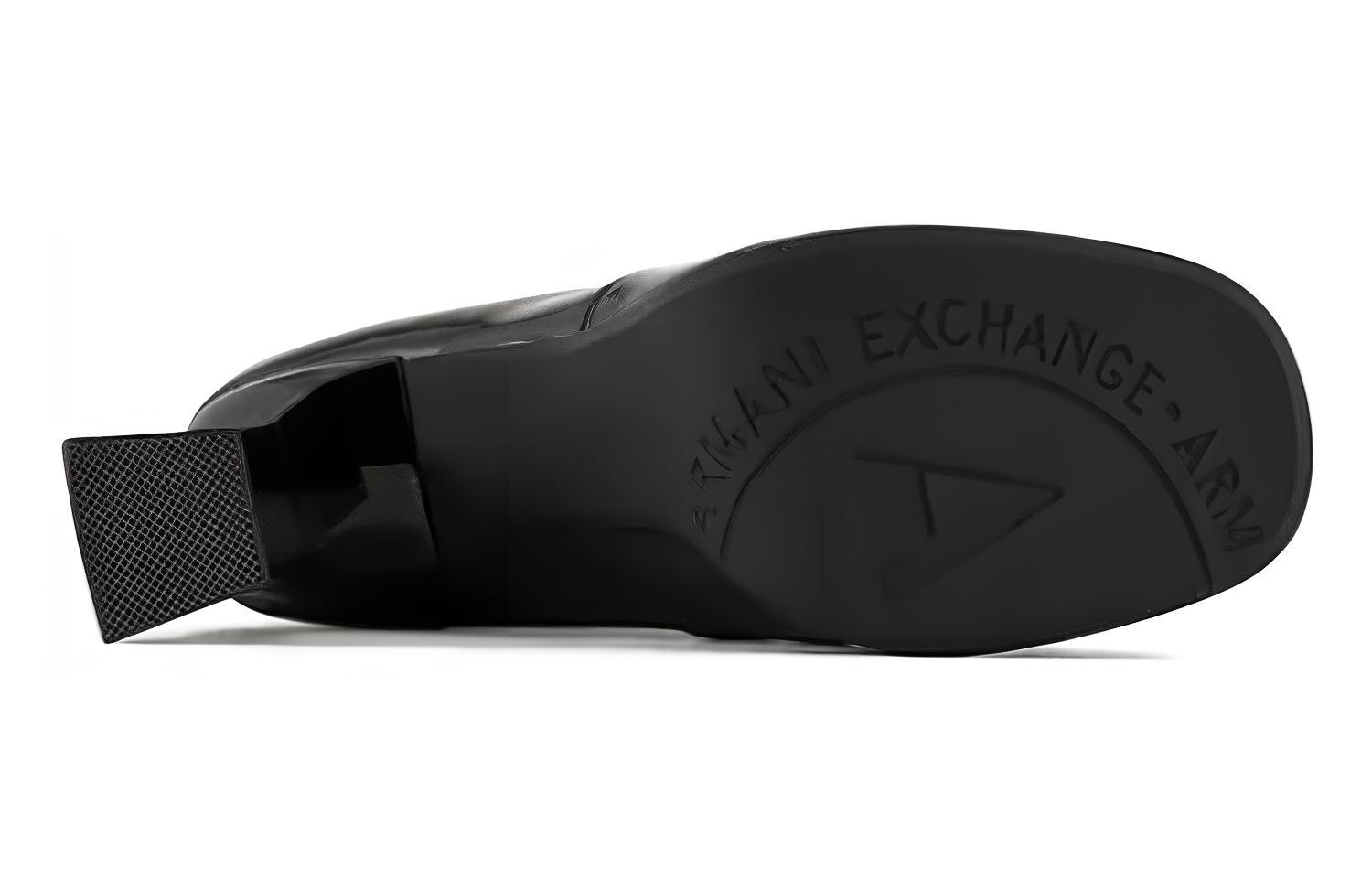 Shop (W) Stivaletti Nero in Vernice con Tacco a Spillo Armani Exchange XDM013XV753100002