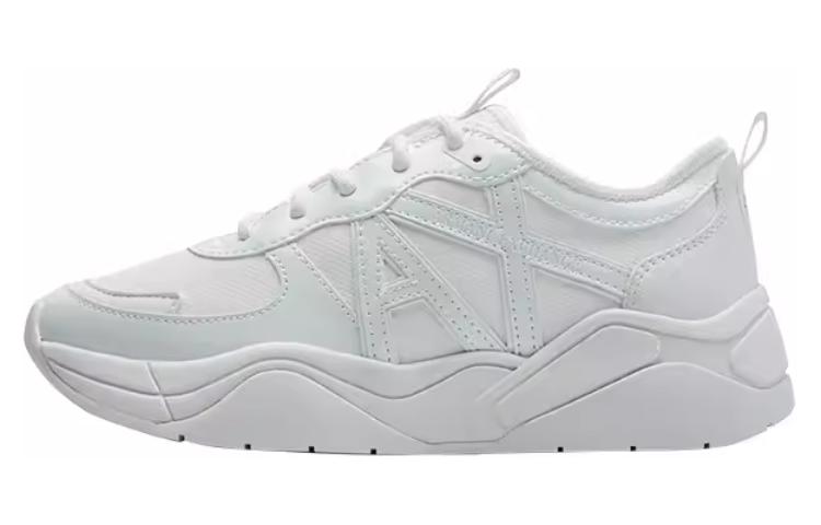 (Women) Armani Exchange White Low-Top Casual Fashion Sneakers. XDX039XV31100152