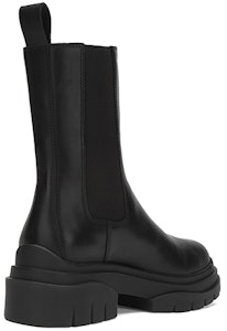 (W) But Chelsea 'Kulit Hitam' FW21-M-135452-001 Lookbook (W) But Chelsea 'Kulit Hitam' FW21-M-135452-001