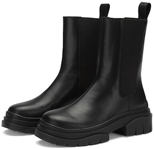 (W) But Chelsea 'Kulit Hitam' FW21-M-135452-001 Shop (W) But Chelsea 'Kulit Hitam' FW21-M-135452-001