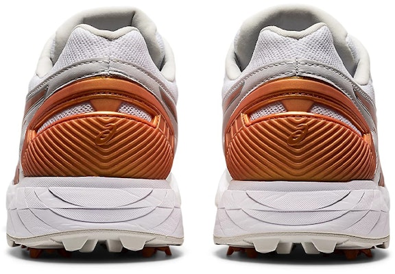 Asics 350 Not Out FF 輕質鞋面 低筒運動鞋 女款 白金 Shop Asics 350 Not Out FF 輕質鞋面 低筒運動鞋 女款 白金