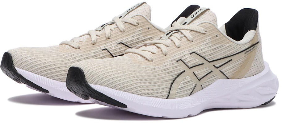 (Women) ASICS Versablast 3 Oatmeal/Black 1012B511-250 Lookbook (Women) ASICS Versablast 3 Oatmeal/Black 1012B511-250