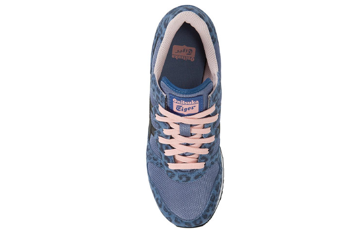 Lookbook (W) ASICS Alvarado ''Taubenblau'' D7J7L4690