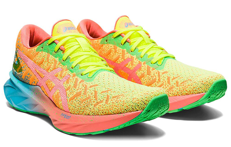 Lookbook (W) ASICS DynaBlast ''Orange Pop Azel'' Chaussures Running 1012A989-800