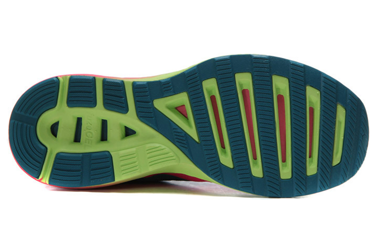 Shop Asics Fuzex Lyte 跑步鞋 女款 粉藍