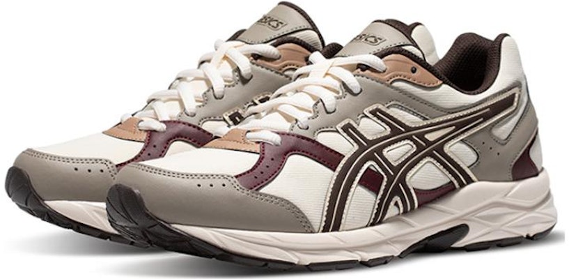 (W) ASICS Gel-Contend CN Sneakers 'Putih Kelabu' 1012B463-101 Lookbook (W) ASICS Gel-Contend CN Sneakers 'Putih Kelabu' 1012B463-101