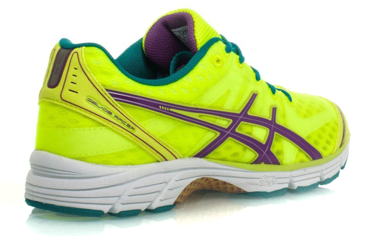 Lookbook Asics Gel-DS Racer 9 低筒跑步鞋 女款 黃紫