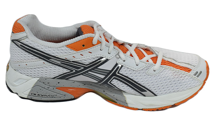 Order (W) ASICS Gel-DS Trainer 13 'Putih Hitam Oranye' TN862-0191