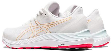 Lookbook Asics Gel-Excite 8 女款跑步鞋 白金色