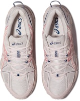 (W) アシックス ゲルカヤノ8 「クリームピンク」 1012A978-202 Lookbook (W) アシックス ゲルカヤノ8 「クリームピンク」 1012A978-202