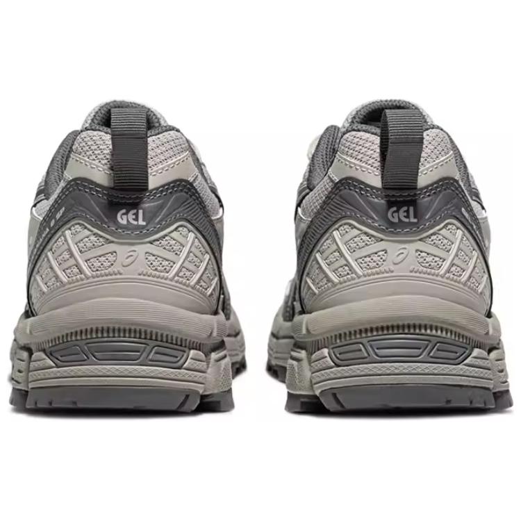 Shop (W) 亚瑟士 Gel-Kahana 8 ''灰色'' 1012B788-021