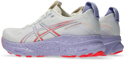 Shop (W) ASICS GEL-KAYANO 32 "Tokyo" Sepatu Lari Cream/Edo Purple 1012B915-500