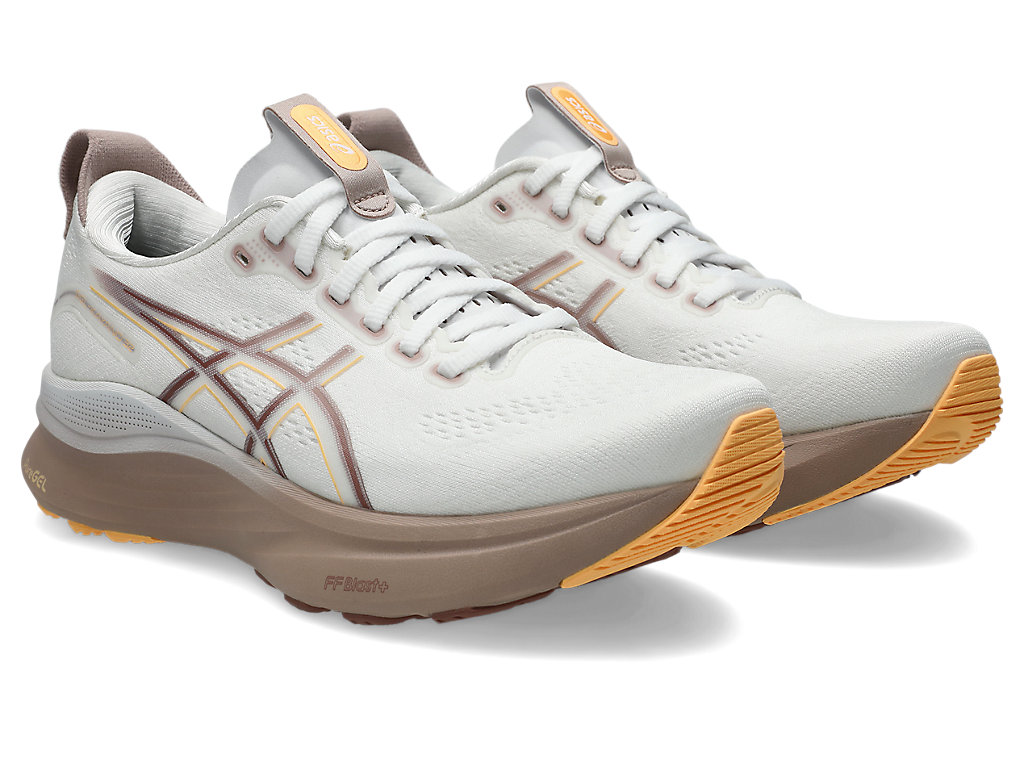 Lookbook (W) ASICS ゲルカヤノ 32 ランニングシューズ ホワイト/オレンジグロー 1012B838-101