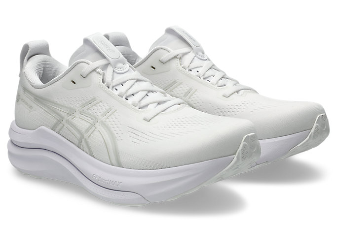Lookbook (W) ASICS GEL-KAYANO 33 Chaussures de Running Blanc/Blanc 1012B939-102
