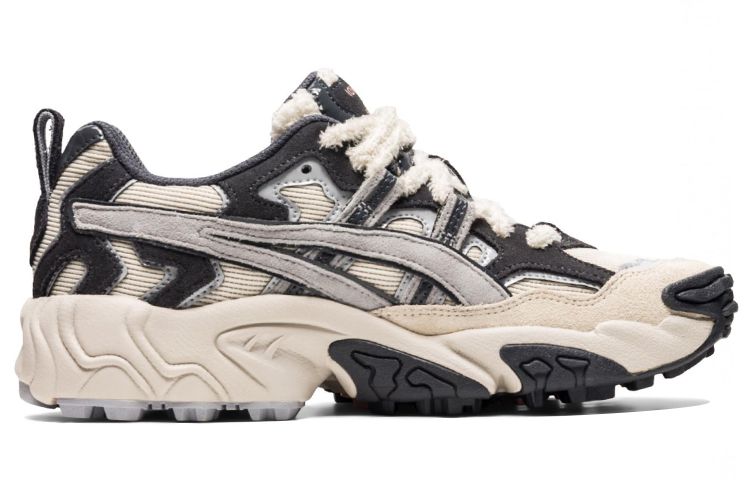 Order (W) ASICS Gel-Nandi OG 'Hitam Coklat' 1202A136-200