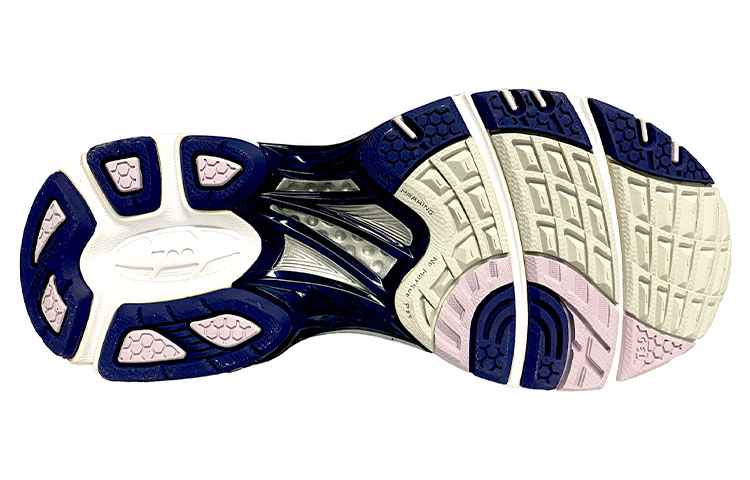 Shop 亞瑟士Gel-Netburner Professional 6 低幫 跑步鞋 女款 白紫