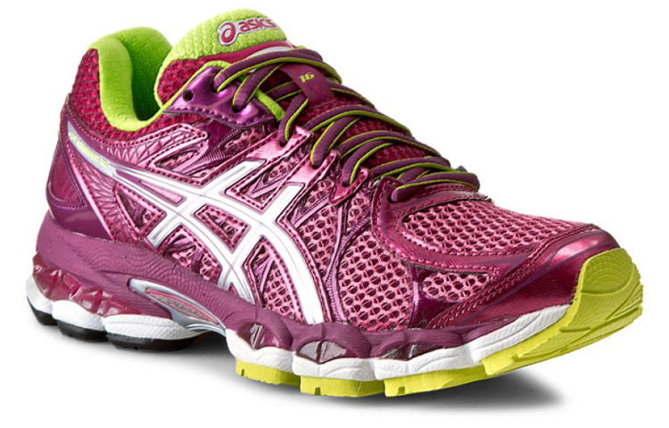 Lookbook Asics GEL-Nimbus 16 低筒 跑步鞋 女款 粉白