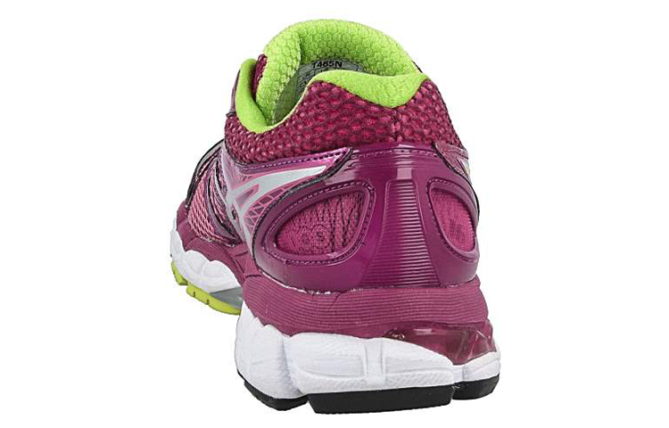 Shop Asics GEL-Nimbus 16 低筒 跑步鞋 女款 粉白