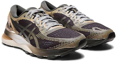 Lookbook (W) ASICS Gel-Nimbus 21 Hitam/Kuning 1022A238-021